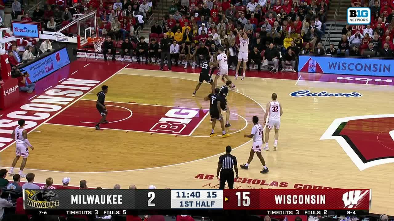 Andrew Rohde SWISHES the Catch-&-Shoot TREY vs. Milwaukee | Wisconsin Basketball