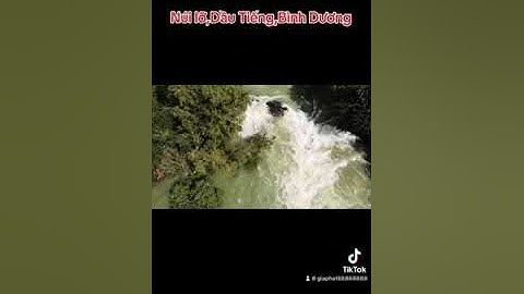 Núi lỡ Dầu Tiếng Bình Dương