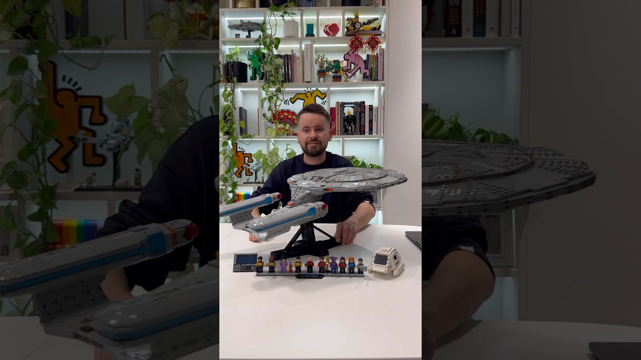The first LEGO Star Trek set! #lego #10356 #reviews #rlfm #40768