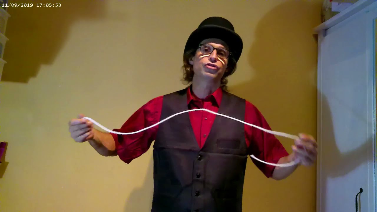 TRUCO DE MAGIA REVELADO , LA CUERDA ROTA Y RECOMPUESTA