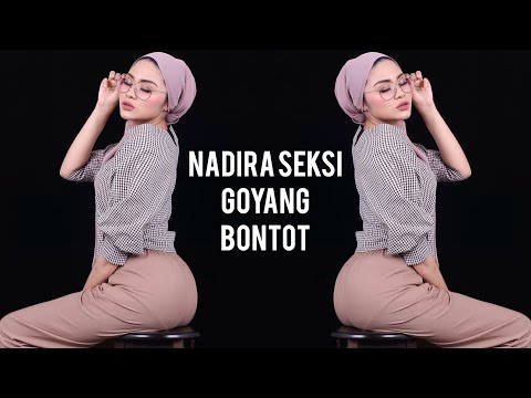 Nadira seksi goyang bontot