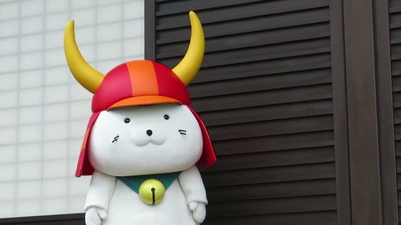 まこぴこにゃん ひこにゃんは芸達者！？ 動物さん物まね - YouTube