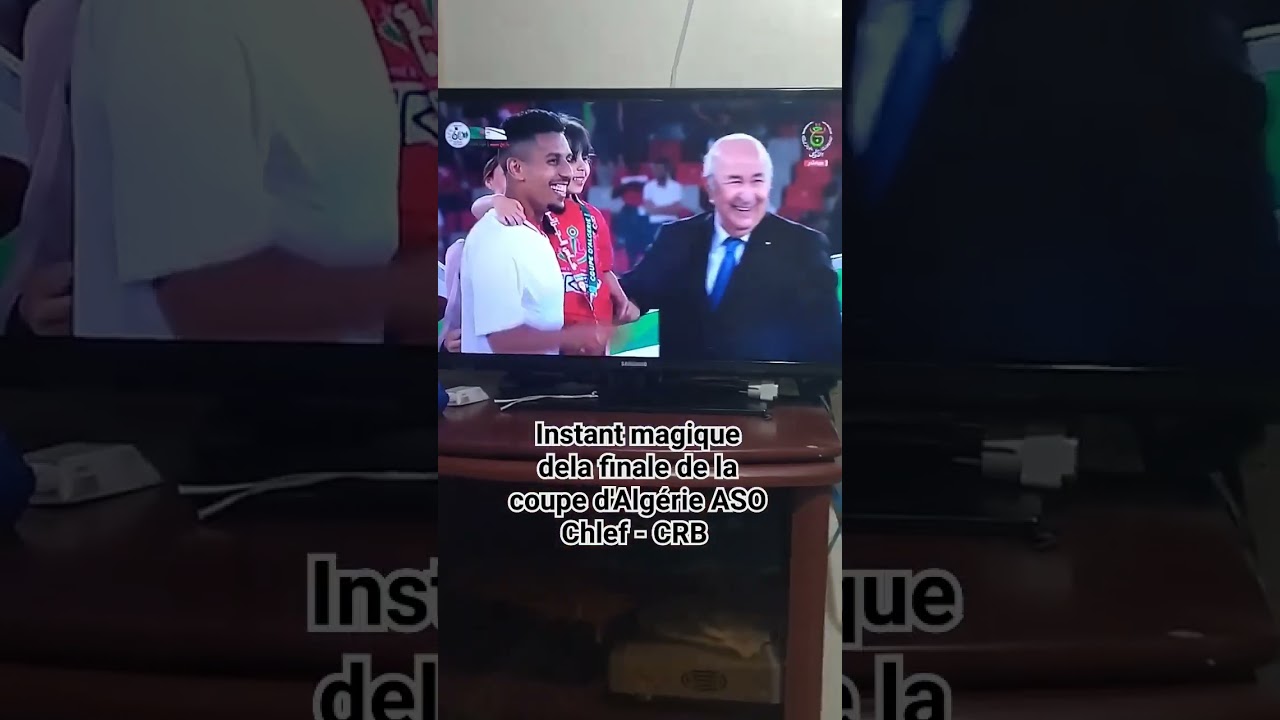 Instant magique dela finale de la coupe d'Algérie ASO Chlef - CRB ( 2-1 après prolongation)