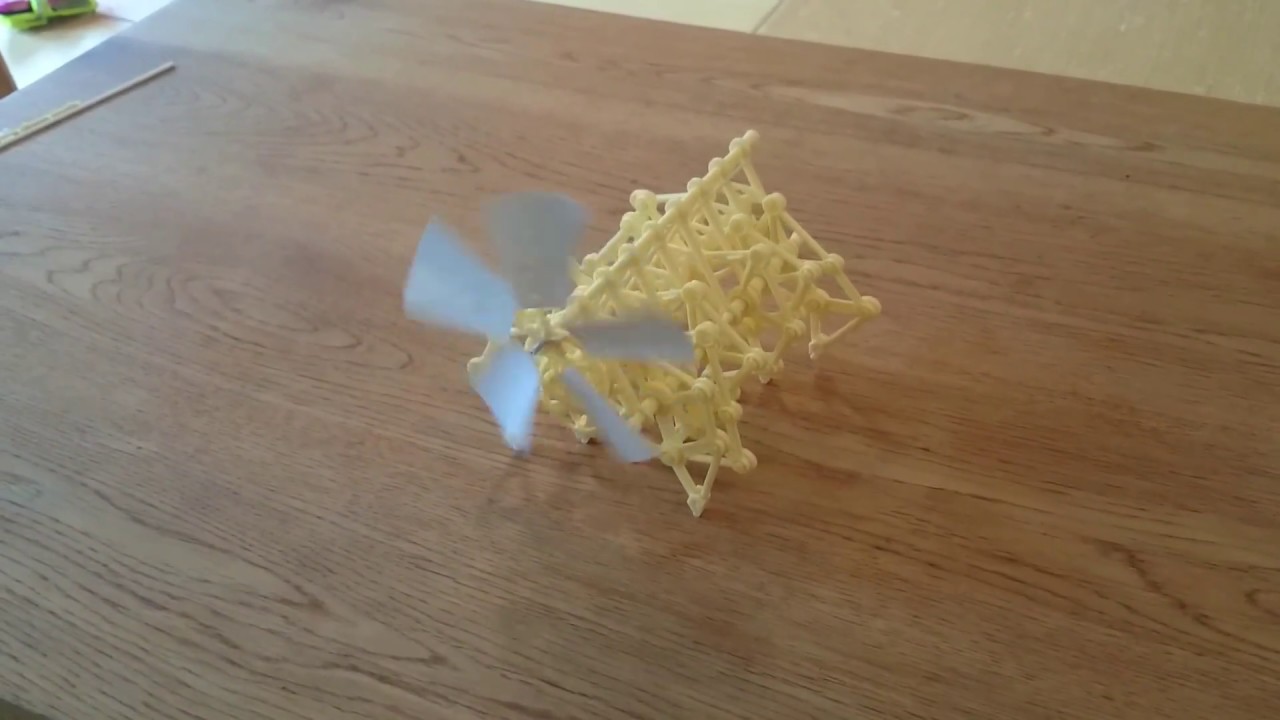 テオ・ヤンセン展でストランドビーストの工作キットを買ったので