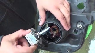 HID PHILIPS X-TremeVision D3S Install Lincoln Navigator 2007-2012 Bulb replacement
