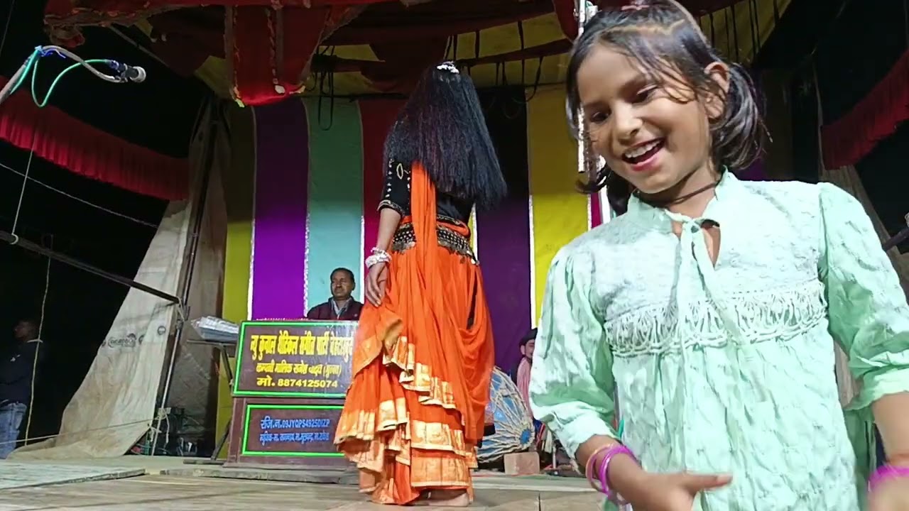 रायबरेली की फेमस बेहटा खुर्द नौटंकी (डांस प्रोग्राम)