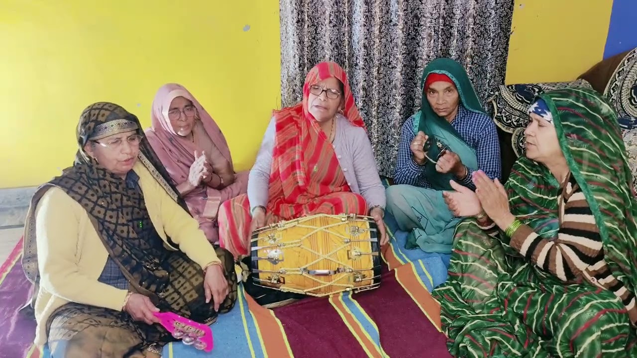 🙏 मेरे कन्हैया की गंगा बहे, कोई-कोई नहाए 🙏💫 Krishna Bhajan | Bhajan Satsang | Rajvati Satsang