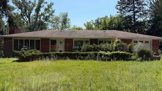 Retro ABANDONED mid century modern home left forgotten (untouched)