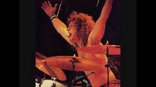 Aerosmith - Train Kept A-Rollin&#39; - Joey Kramer Drum Solo - Live 1975 Kiel Auditorium, St. Louis