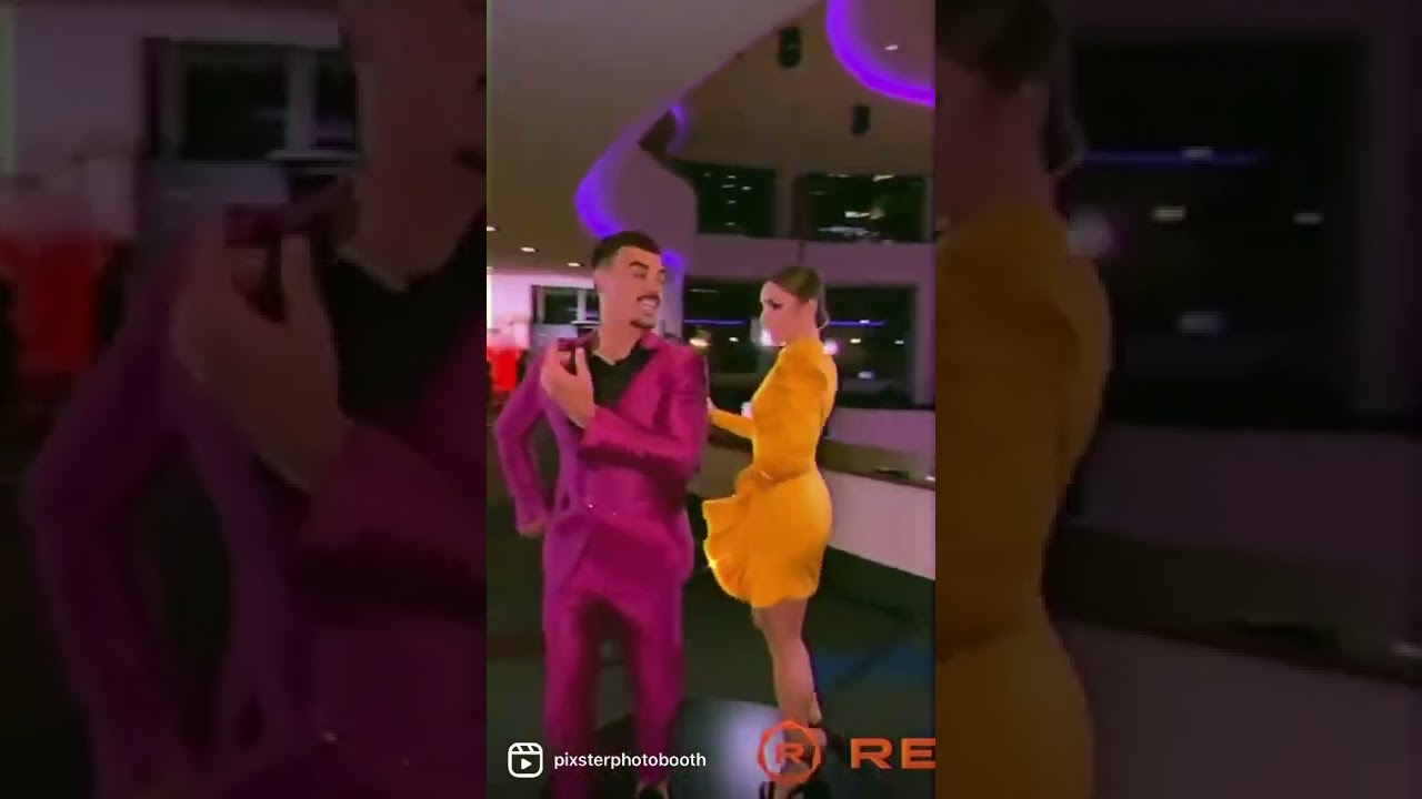 Renting the 360 Photo Booth in Houston