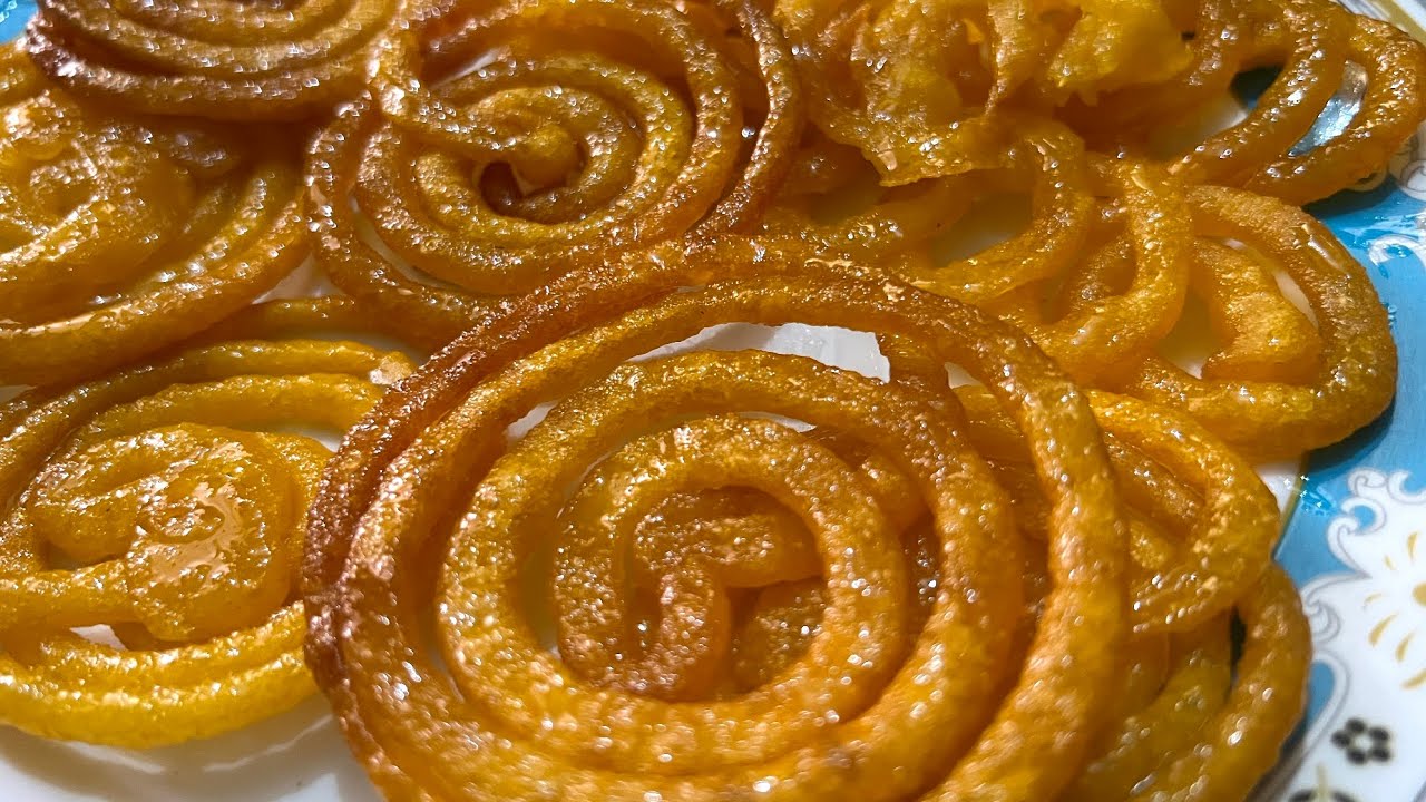 Crispy Jalaibi Jalebi recipe | crispy jalebi by the taste store | جلیبی - YouTube