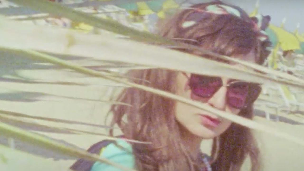 Dina Summer - Rimini (Official Video) adlı videoyu YouTube'da izle Dina Summer - Rimini (Official Video) adlı videoyu YouTube'da izle