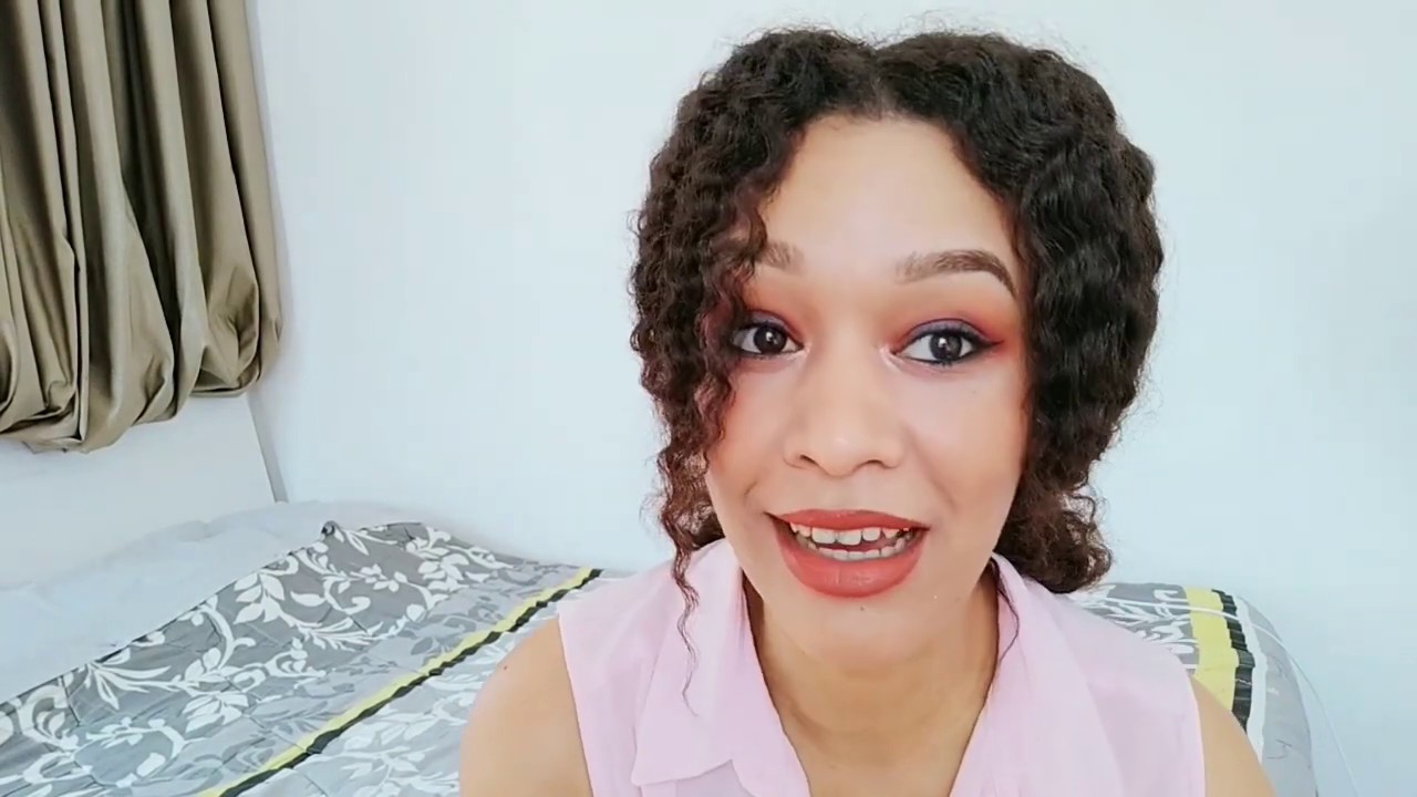 علاش تزوجت براجل اكبر مني فالسن/نصيحة من القلب للبنات لي باغين يتزوجو اجانب