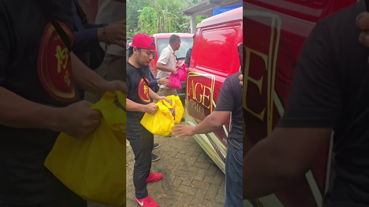 1 JENAZAH DI TEMUKAN DARI 6 KORBAN LONGSOR TRENGGALEK