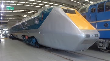NRM at Shildon: The British Rail APT-E (Advanced Passenger Train–Experimental) to closer look view.