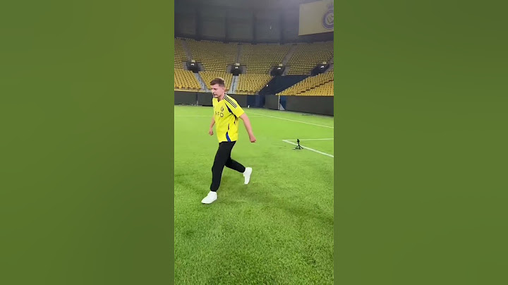 Ronaldo Teaches Me How To Siuu lo