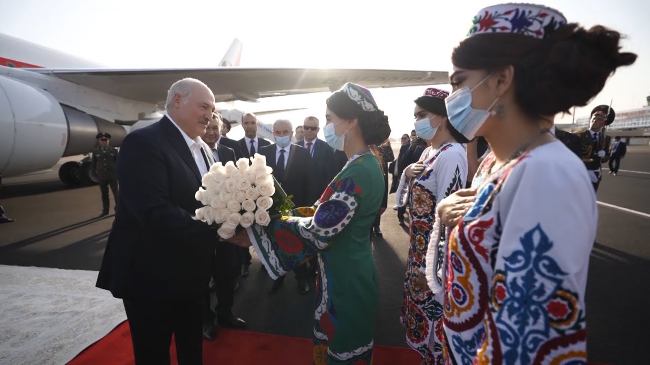 Таджики прилетели. Визит Лукашенко в Душанбе. Племянница Лукашенко на Таджикистане.