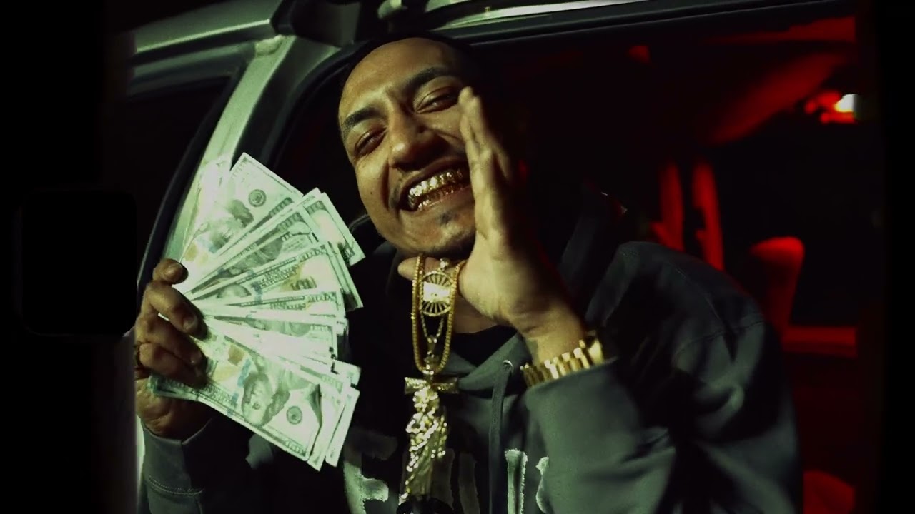 Watch Boss Flow - Boe Chavis (Official Video) (Prod. By MesteezOBigNoise) (Dir. By XXXpensive Films) on YouTube Watch Boss Flow - Boe Chavis (Official Video) (Prod. By MesteezOBigNoise) (Dir. By XXXpensive Films) on YouTube