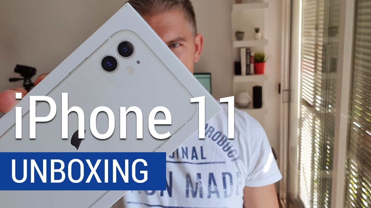 iPhone 11 Unboxing - YouTube