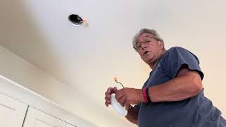 DIY CHANGING LIGHTING IN RETIREMENT #retirementlife #retirementdiy #retirementlife #lights