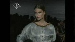 fashiontv | FTV.com - MODELS TRACY TRINITA FEM AH 99/2000
