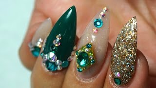 Watch me work! Green & nude colored acrylic nails on me