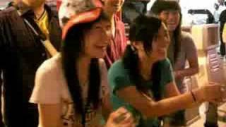970521 畢旅 - 我跟哈尼玩遊戲機激烈版Part1