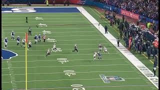 Josh Allen going through his progressions elite