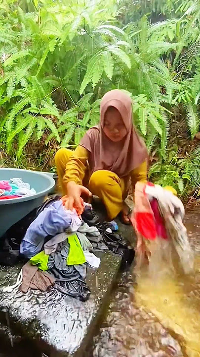 day in my life || cuci baju di sungai