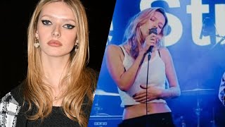 Download Lagu Apple Martin Stuns Fans with Live Performance — Following Dad Chris Martin’s Musical Footsteps! MP3 Download Lagu Apple Martin Stuns Fans with Live Performance — Following Dad Chris Martin’s Musical Footsteps! MP3