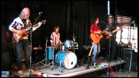 Janice & Band - Torn.flv