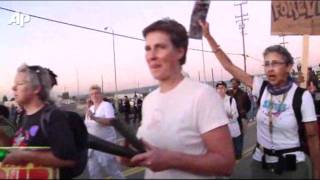 Police, Occupy Protesters Clash in Oakland