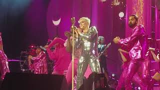 Pink - Get the Party Started & Beautiful Trauma (Live in Indianapolis March 17th, 2018)