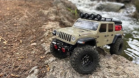 5 Reasons a Micro RC Crawler Should Be Your First RC!!