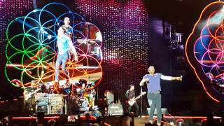Coldplay - A Head Full Of Dreams (Live in Manila)