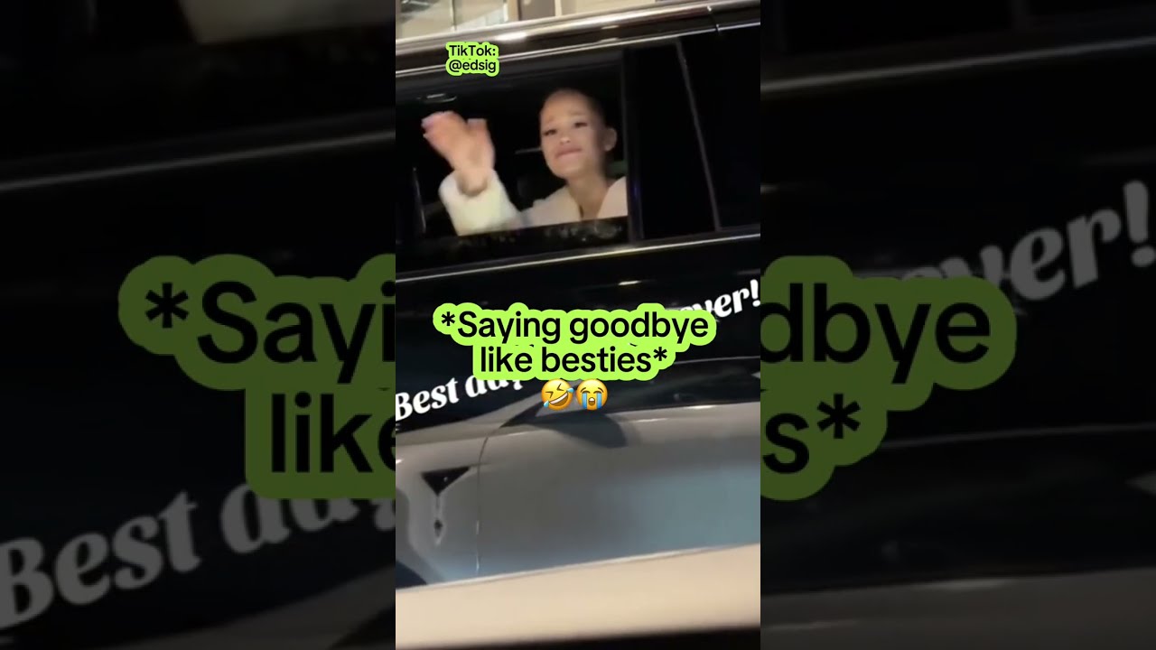 When Fans Randomly Saw Their Fav Singers Vs This Lucky Swiftie 