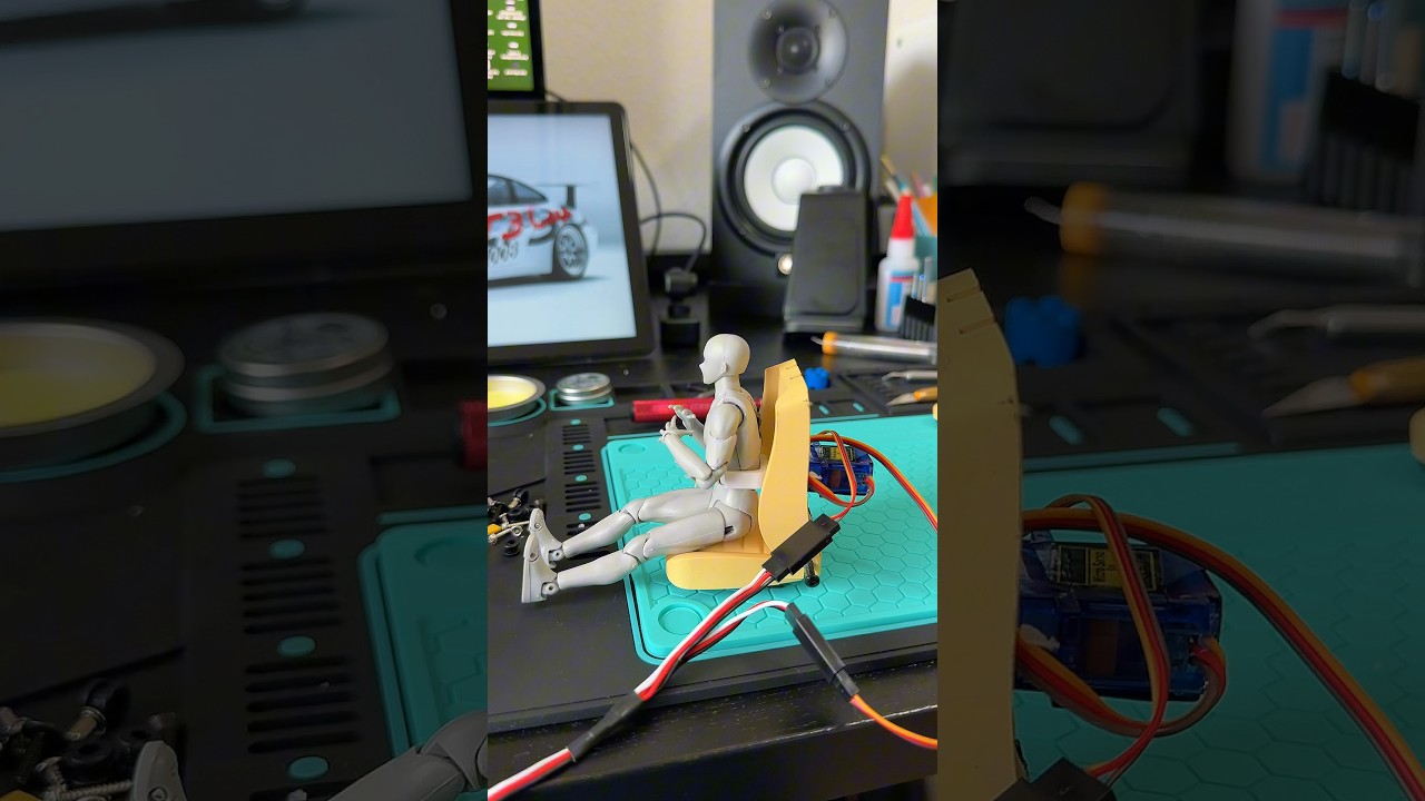 Chair design progress (Rc driver) #rccars #traxxas #rc #figures #servo #afrodustrc #crawler
