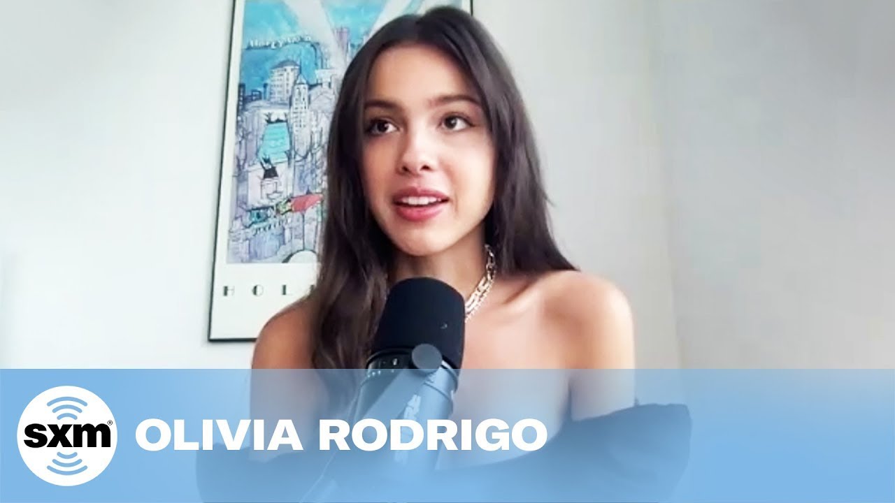 Olivia Rodrigo Reacts to Fan Speculation of Her Lyrics #shorts