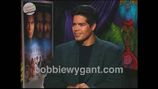 Esai Morales My Family 4895 - Bobbie Wygant Archive