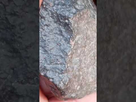 هذا النيزك للبيع التواصل خاص 