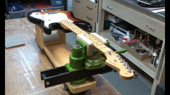 Guitar Repair Bench Vise... from Lee Valley Tools!