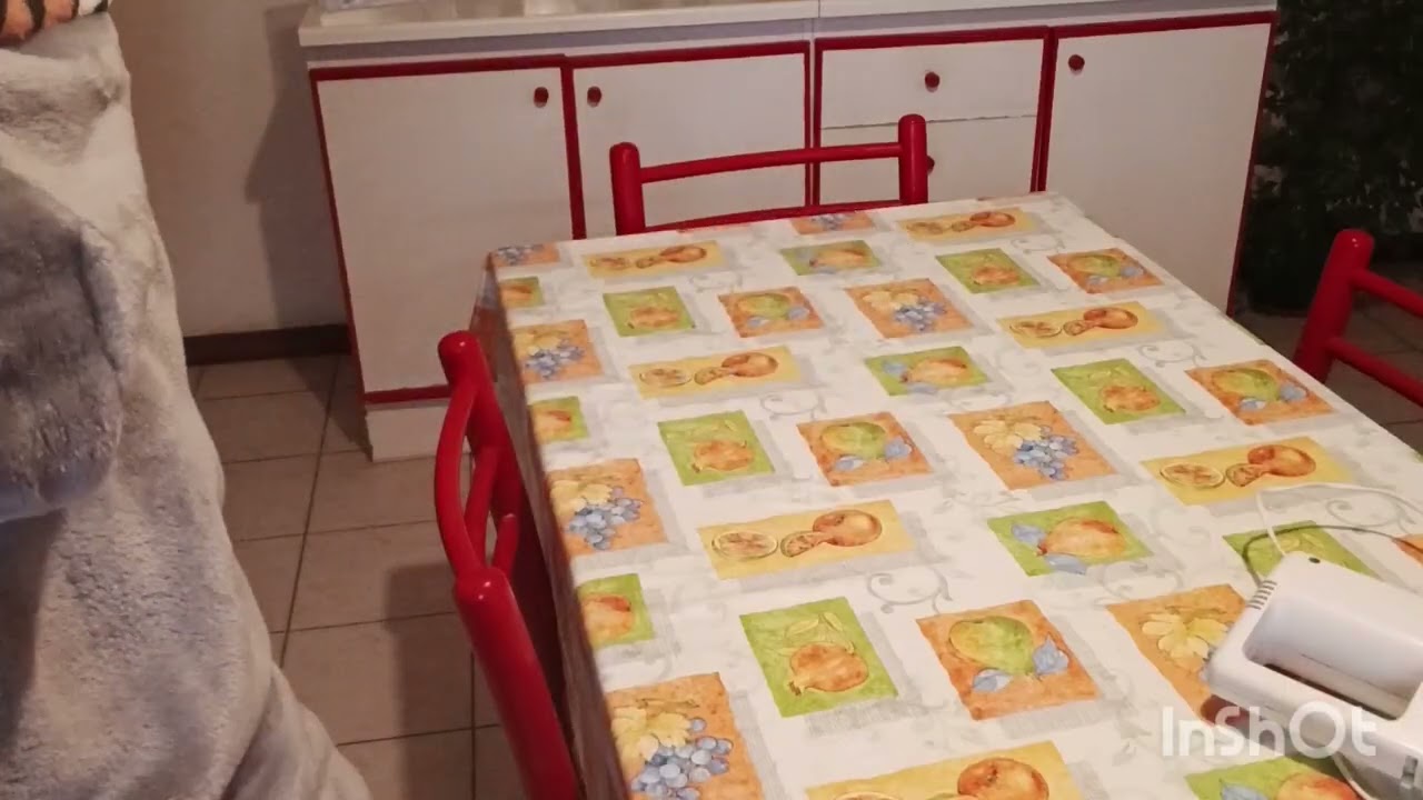 عملتلكم أنا و حماتي كايك ايطالي بنة على بنة 😍دورة خفيفة فالدار ،اجواء شتوية❤❤❤💯