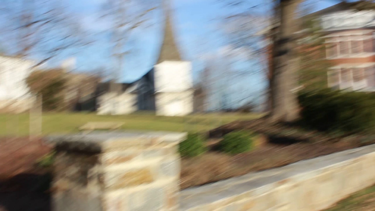 How to Find Decker Auditorium