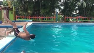 Jangan ketawa , inilah aksi gagal lompat saat renang