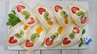 フルーツとホイップクリームで作る綺麗なフルーツサンド A beautiful fruit sandwich made with fruit and whipped cream