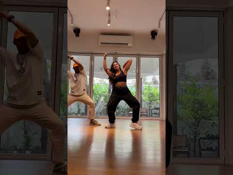 Smack That Akon Ft Eminem Nimit Kotian Choreography