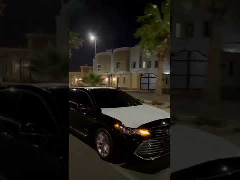 شوفو شلون تمشي الحلوه