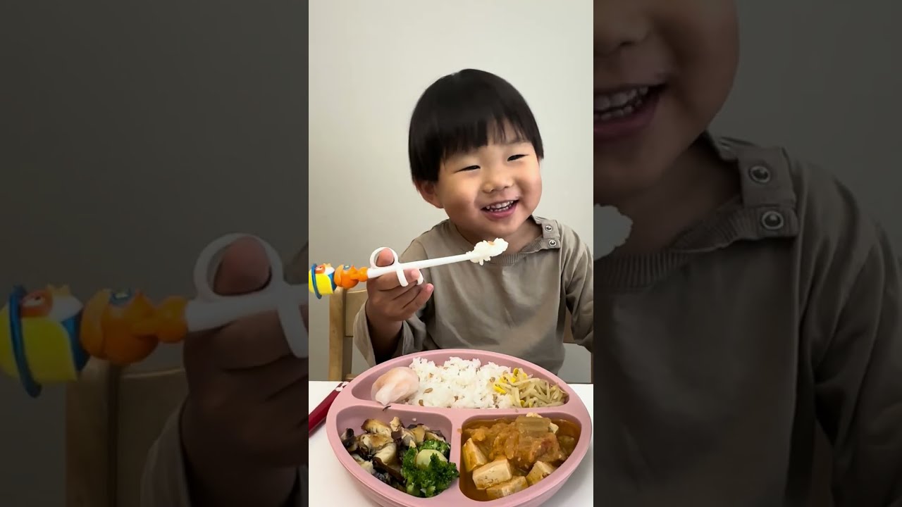 고등어구이와 김치찌개 | Roasted Mackerel and Kimchi Stew