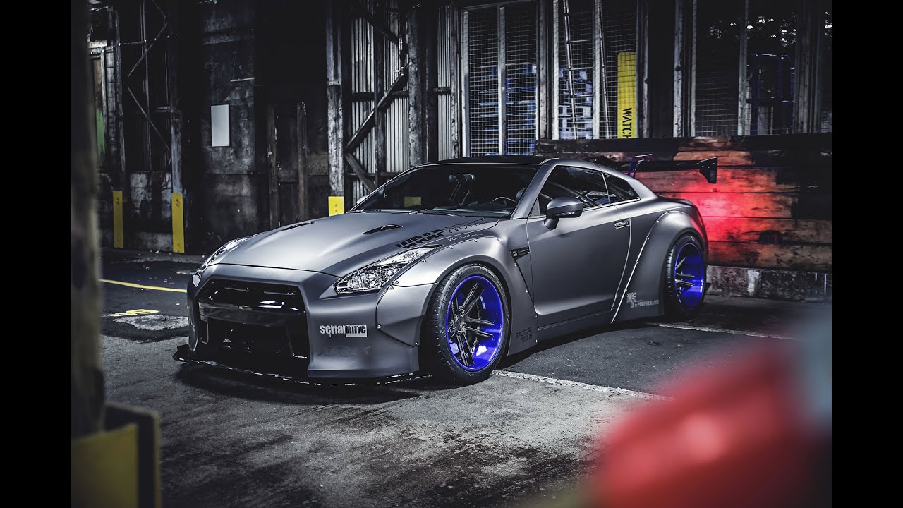 DOCZILLA LIBERTY WALK R35 GT-R