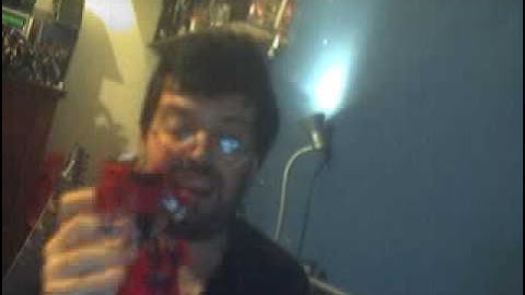 Transformers: Universe/Classics 2.0 Delux Class Sideswipe.